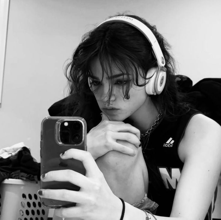 ���� ����_q9GwL